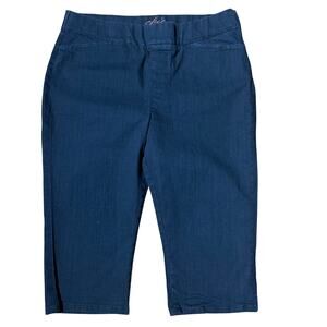 Chic Black Stretch Denim Capri Pants SZ 18 Pull On Classic Casual Vacation